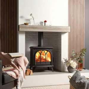 Stovax Huntingdon 30 - 5kw Defra Wood Burning Stove With Tracery Door