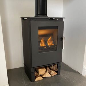Mendip Loxton 3 MK3 - 4kw SE Defra Multifuel Stove With Log Store