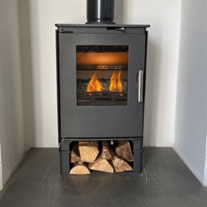 Mendip Loxton 3 MK3 - 4kw Defra Multifuel Convection Stove With Log Store